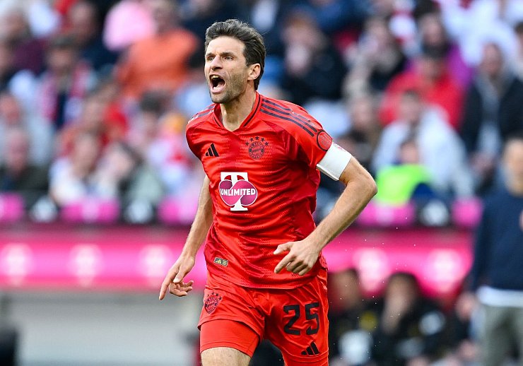 Darf Thomas Müller gegen Inter wieder als Kapitän ran? - © Sven Hoppe/dpa