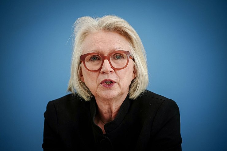 Die Wirtschaftsweise Monika Schnitzer empfiehlt der EU, neue Exportmärkte zu erschließen. (Archivbild) - © Kay Nietfeld/dpa