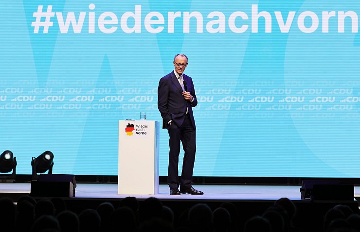Unions-Kanzlerkandidat Friedrich Merz gab sich siegessicher. - © Rolf Vennenbernd/dpa