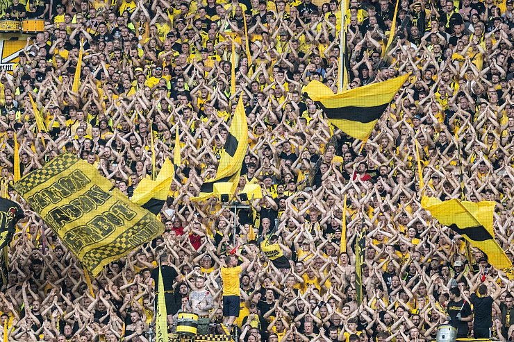 Borussia Dortmund ist zu Hause vor den eigenen Fans eine Macht. - © Bernd Thissen/dpa