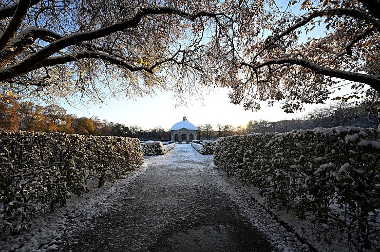 In Bayern liegt derzeit noch Schnee. - © Felix Hörhager/dpa