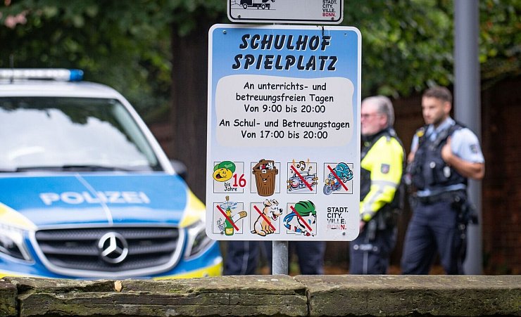 Die Beamten entdeckten aber nichts Verdächtiges. - © Benjamin Westhoff/dpa