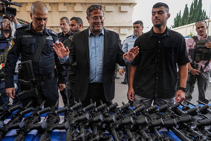 Ben-Gvir sorgt immer wieder mit schrillen Tönen für Empörung. (Archivbild) - © Tsafrir Abayov/AP/dpa