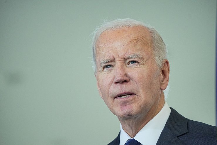 Biden selbst hat den Weg für eine Rückkehr Trumps geebnet. (Archivbild) - © Michael Kappeler/dpa