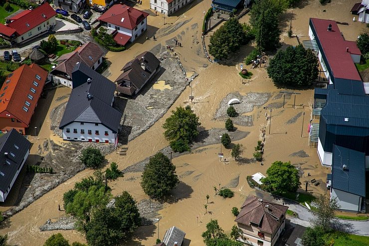 Ein überschwemmtes Gebiet Anfang August in Slowenien. - © -/AP/dpa