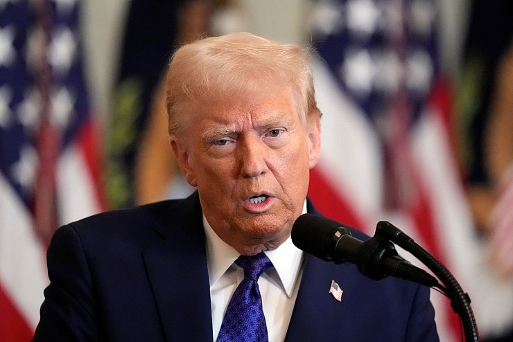 Donald Trumps neuester Vorstoß ist umstritten und sorgt einmal mehr für Aufsehen. - © Alex Brandon/AP/dpa