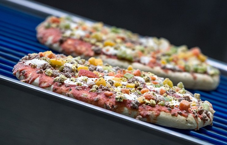 Der Anteil ultraverarbeiteter Lebensmittel an der menschlichen Ernährung nimmt zu. (Archivbild) - © Jens Büttner/dpa-Zentralbild/dpa