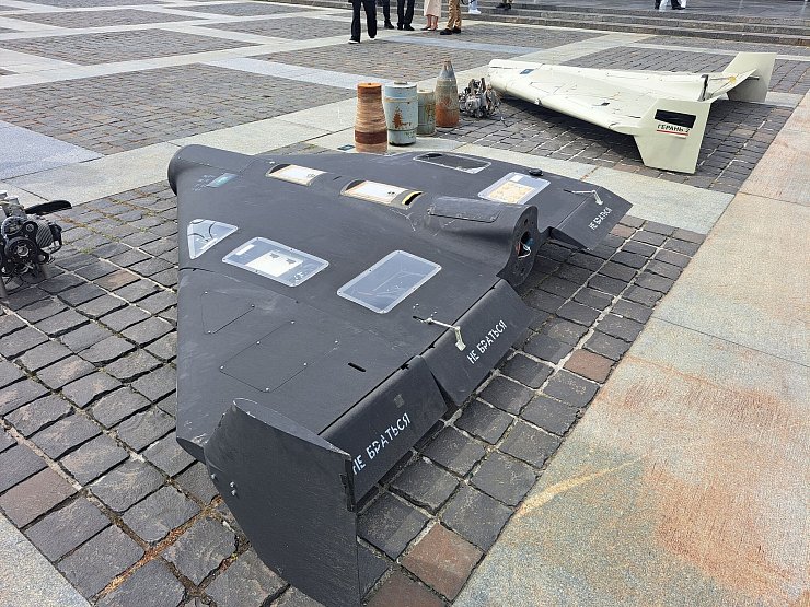 Russland greift die Ukraine weiter mit Kampfdrohnen an. (Symbolbild) - © Andreas Stein/dpa