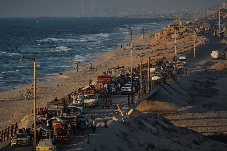 Israels Armee treibt die Vorbereitungen zur Einnahme der Stadt Gaza voran. - © Jehad Alshrafi/AP/dpa