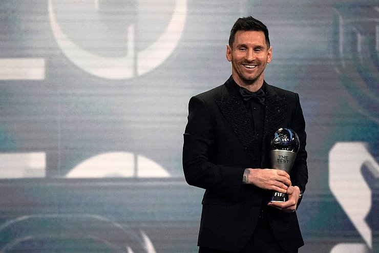 Lionel Messi ist Rekordgewinner der Weltfußballer-Wahl. - © Michel Euler/AP/dpa