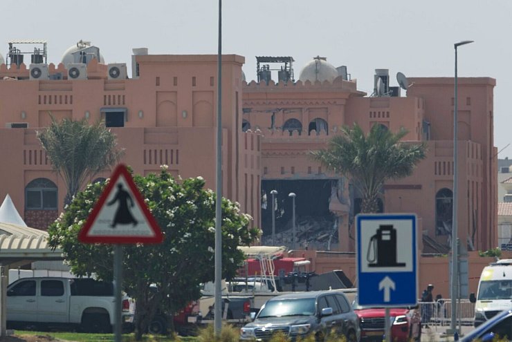 Nach dem Luftangriff in Doha erhöht Israel den Druck. - © Jon Gambrell/AP/dpa