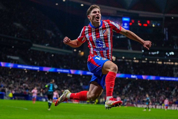 Atléticos Matchwinner Alvarez. - © Manu Fernandez/AP/dpa