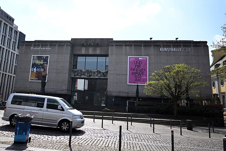 Das Gebäude der Kunsthalle Düsseldorf soll über mehrere Jahre umgebaut werden. - © Federico Gambarini/dpa