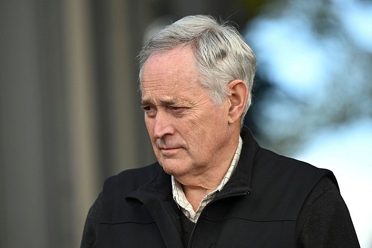 Ian Wilskinson überlebte das Mittagessen nur um Haaresbreite. - © James Ross/AAP Image/AP/dpa