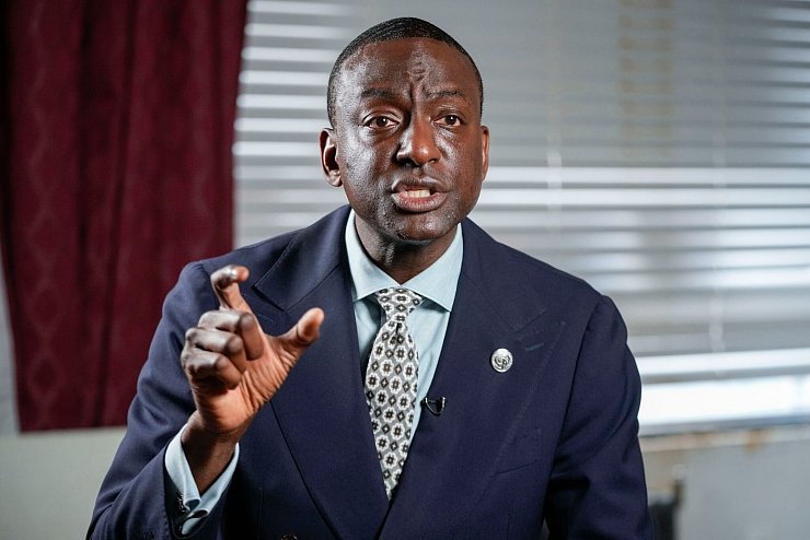 Das New Yorker Stadtratsmitglied Yusef Salaam gehört zu den entlasteten Fünf und verklagt Donald Trump wegen Verleumdung. (Archivbild) - © Mary Altaffer/AP/dpa