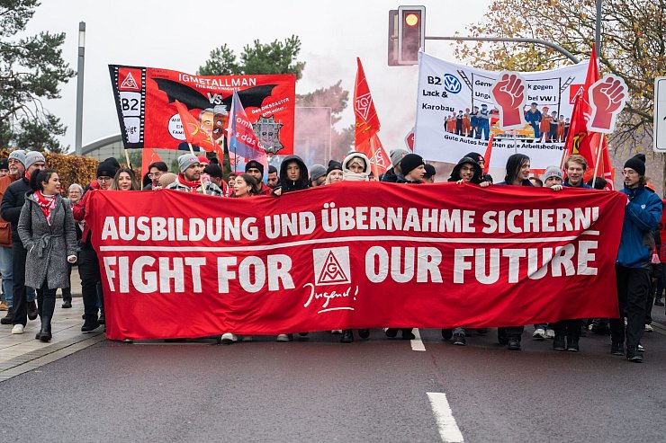VW will weiter Werke schließen. - © Alicia Windzio/dpa