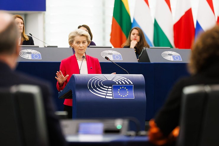 Die Europäische Union muss handeln, sagt Kommissionspräsidentin Ursula von der Leyen. (Archivbild) - © Philipp von Ditfurth/dpa