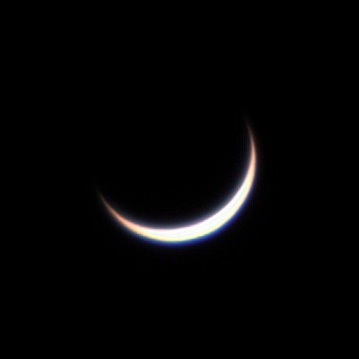 Ende März wird die Venus mit bloßem Auge nicht mehr sichtbar sein. Dann taucht sie als Morgenstern wieder auf. - © -/DLR-School_Lab Berlin/dpa