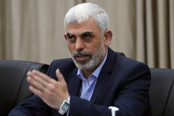 Hamas-Chef Jihia al-Sinwar. (Archivbild) - © Adel Hana/AP/dpa