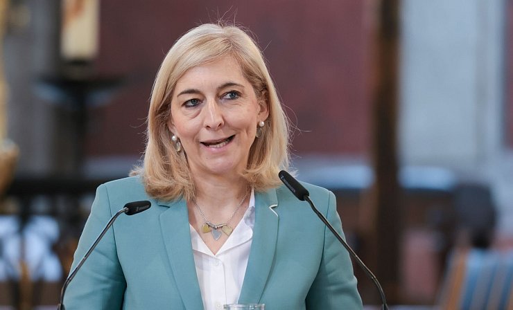 «Der Bericht enthält Informationen, die wir schützen müssen«, sagt die Gesundheitsministerin. (Archivbild) - © Jan Woitas/dpa