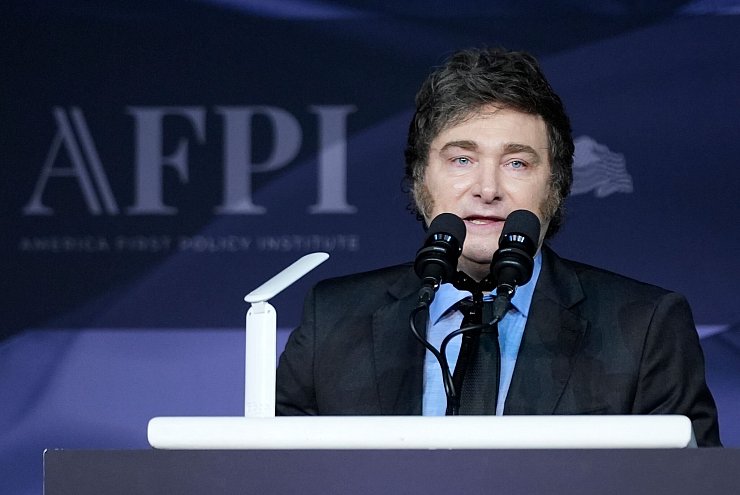 Argentiniens Präsident Javier Milei trat bei der Gala ebenfalls auf. - © Alex Brandon/AP/dpa