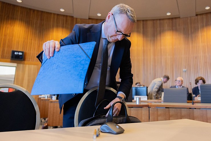 Der Untersuchungsausschuss prüft, ob Vettern- und Parteibuchwirtschaft den Ausschlag bei der Besetzung der Präsidentenstelle des Oberverwaltungsgerichts gab. - © Rolf Vennenbernd/dpa