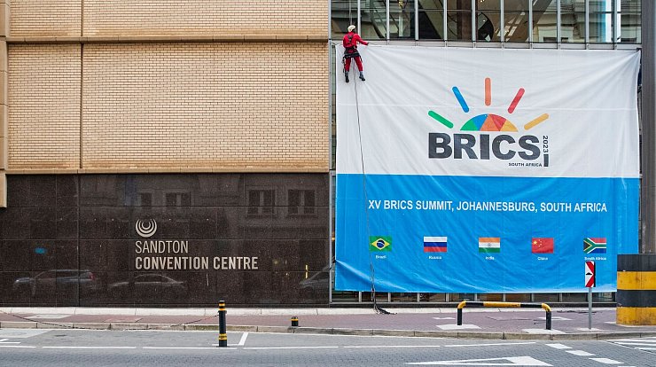 Das Sandton Convention Center in Johannesburg, Südafrika. Der 15. BRICS-Gipfel wird vom 22. bis 24. August dort stattfinden. - © Zhang Yudong/XinHua/dpa
