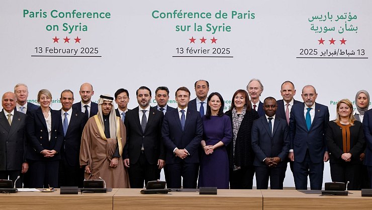 Frankreich hat mit der Syrienkonferenz die Initiative ergriffen für eine international abgestimmte Hilfe für das Land. - © Ludovic Marin/Pool AFP/AP/dpa