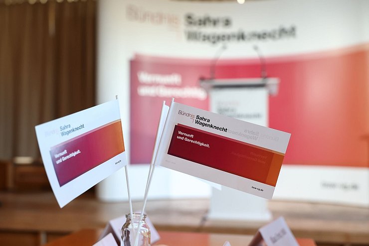 Das Bündnis Sahra Wagenknecht will eine Neuauszählung der Stimmen der Bundestagswahl erreichen. (Archivbild) - © Daniel Löb/dpa
