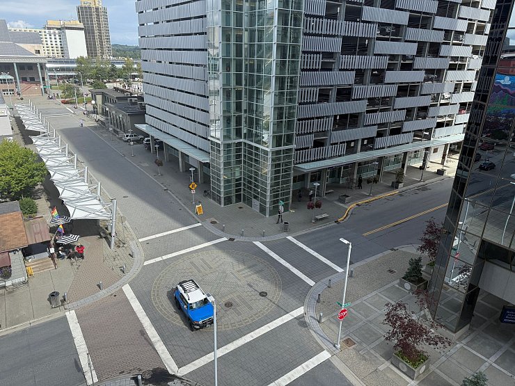 In der Innenstadt ist es am Tag vor dem Treffen ruhig. - © Anna Ringle/dpa