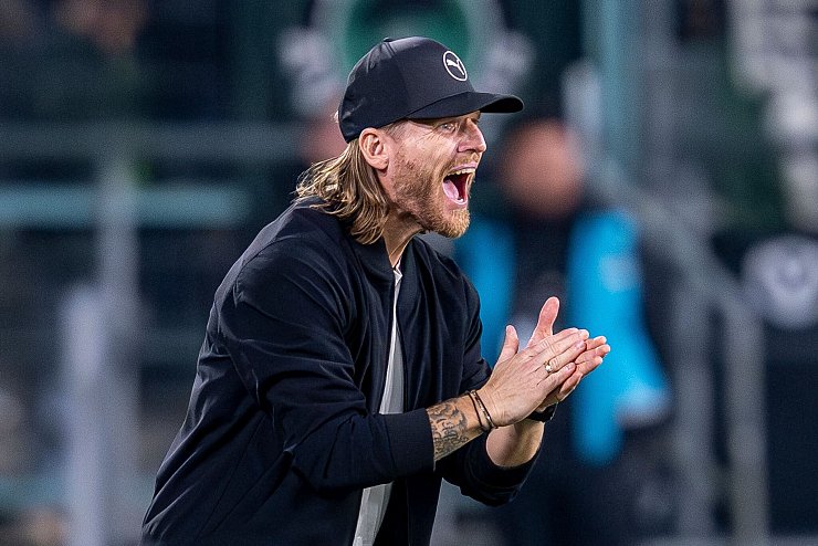 Auch Eugen Polanski wartet mit Gladbach noch auf einen Sieg. (Archivbild) - © David Inderlied/dpa