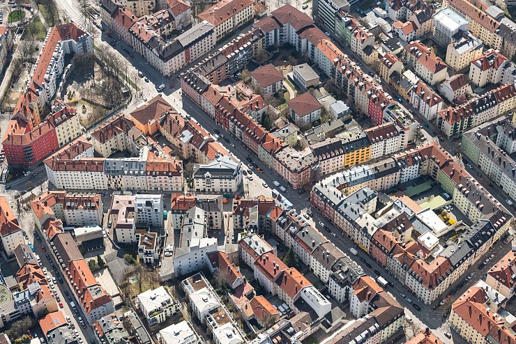 Innenstand von München: In der bayerischen Landeshauptstadt sind die Mieten in Deutschland am höchsten. (Archivbild) - © Sina Schuldt/dpa