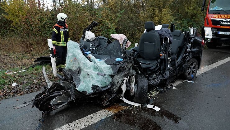 Kein Beteiligter des Unfalls überlebte. - © Michel Fritzemeier/tv7news.de /dpa