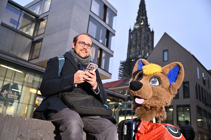 Im echten Leben ist Patrik Schleehuber IT-Spezialist bei einer Tageszeitung. (Archivbild) - © Felix Kästle/dpa