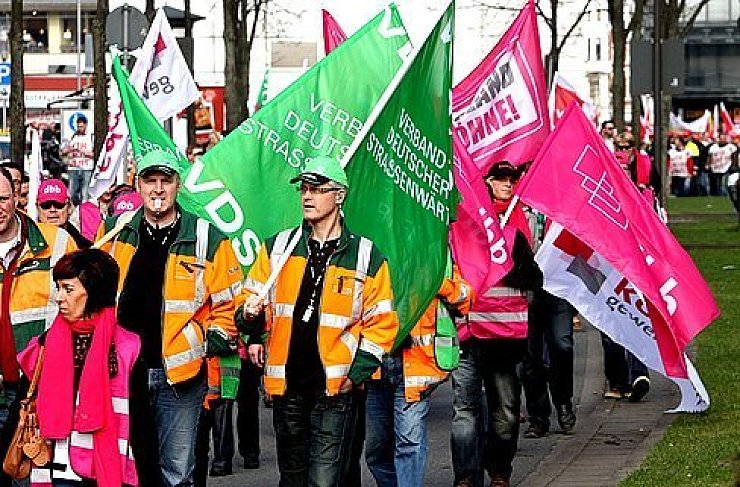 Bielefeld: 

Warnstreik im 

öffentlichen Dienst - © BIELEFELD