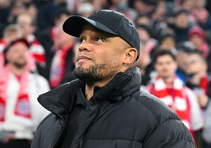 Auf Vincent Kompany kommt womöglich eine riesige Kraftprobe mit seinem Lehrmeister und einstigen Trainer Pep Guardiola zu. - © Sven Hoppe/dpa
