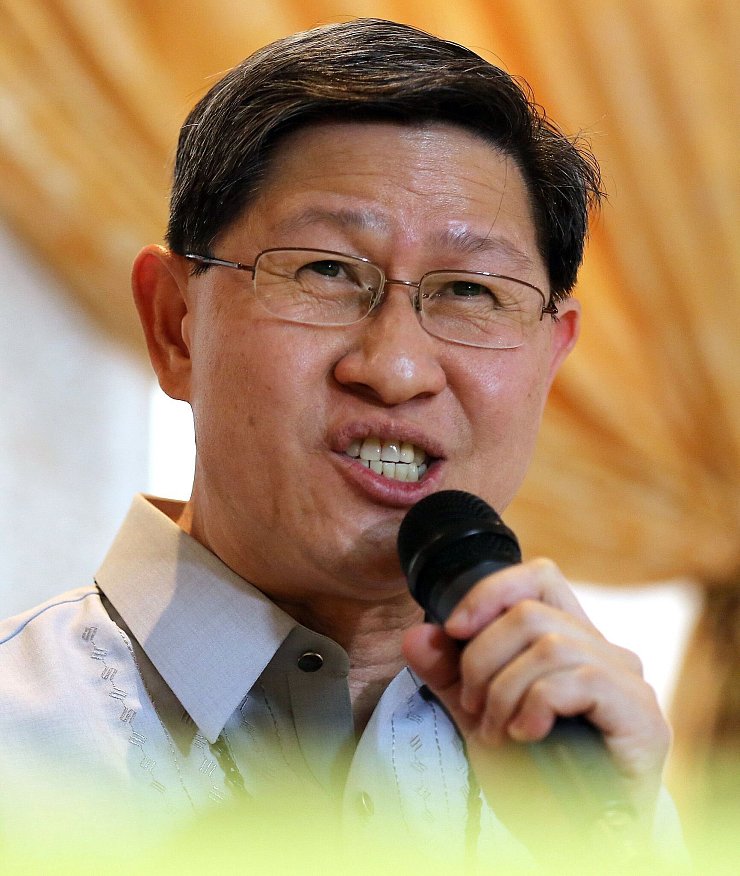 Der Erzbischof von Manila, Luis Antonio Tagle, stammt aus den Philippinen und hat auch chinesische Wurzeln. (Archivbild) - © Francis R. Malasig/epa/dpa