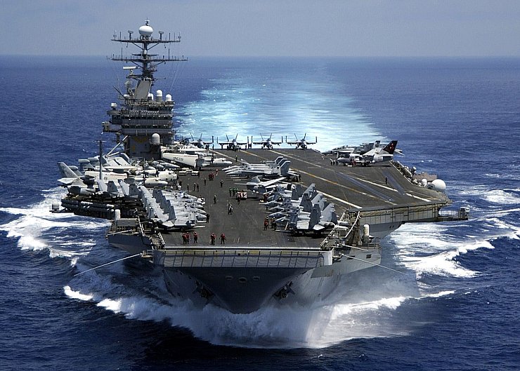 Das US-Militär hat seine Präsenz im Nahen Osten verstärkt - aber allein für defensive Zwecke, betont die Regierung. (Archivbild) - © Dusty Howell / U.s. Navy Handout/epa/dpa