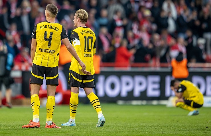 Dortmund enttäuscht beim 1. FC Union Berlin. - © Andreas Gora/dpa
