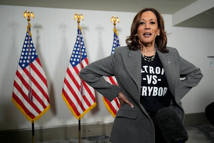 Harris macht Wahlkampf im Swing State Michigan. - © Jacquelyn Martin/AP/dpa
