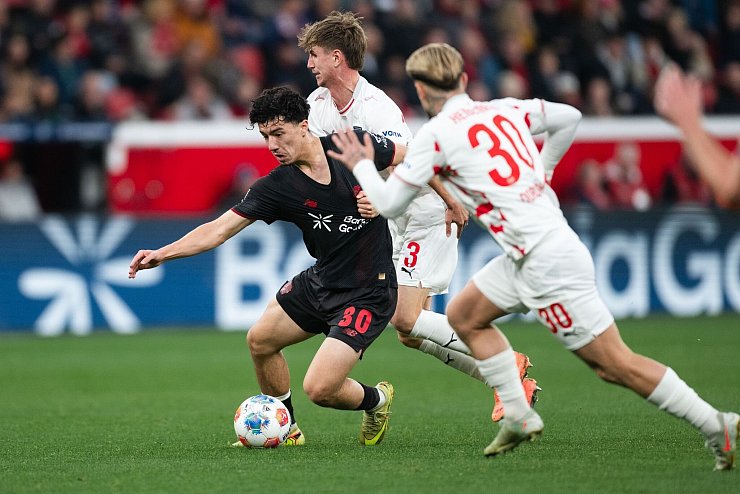 Ibrahim Maza traf zu seinem ersten Doppelpack für die Werkself. - © Marius Becker/dpa