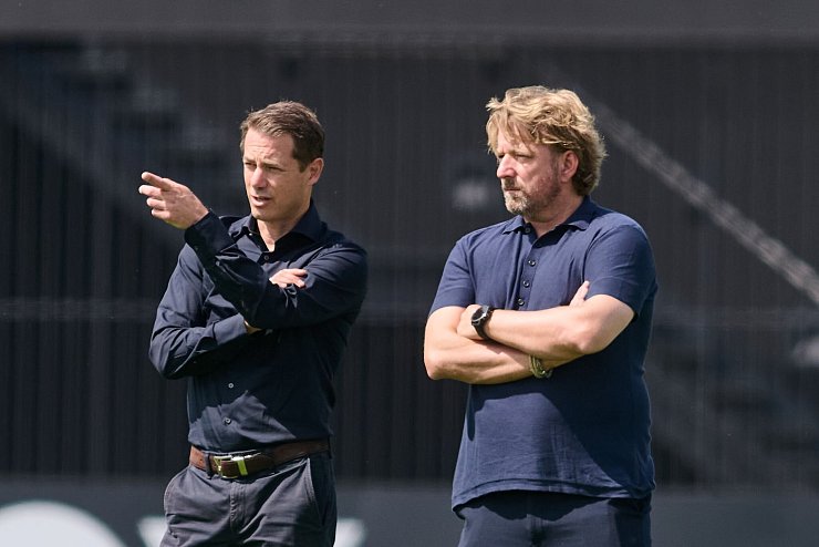 Ende der Harmonie: Sportchef Ricken soll Kaderplaner Mislintat rauswerfen wollen. - © Bernd Thissen/dpa