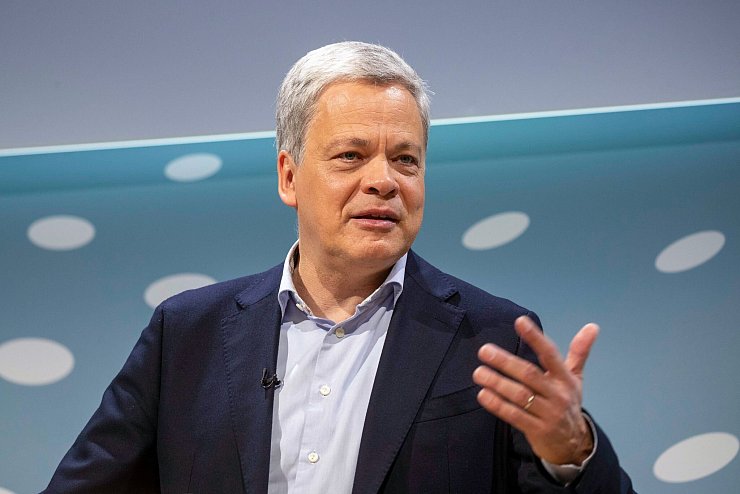 Manfred Knof, Vorstandsvorsitzender der Commerzbank, verlängert seinen Ende 2025 auslaufenden Vertrag nicht. - © Helmut Fricke/dpa