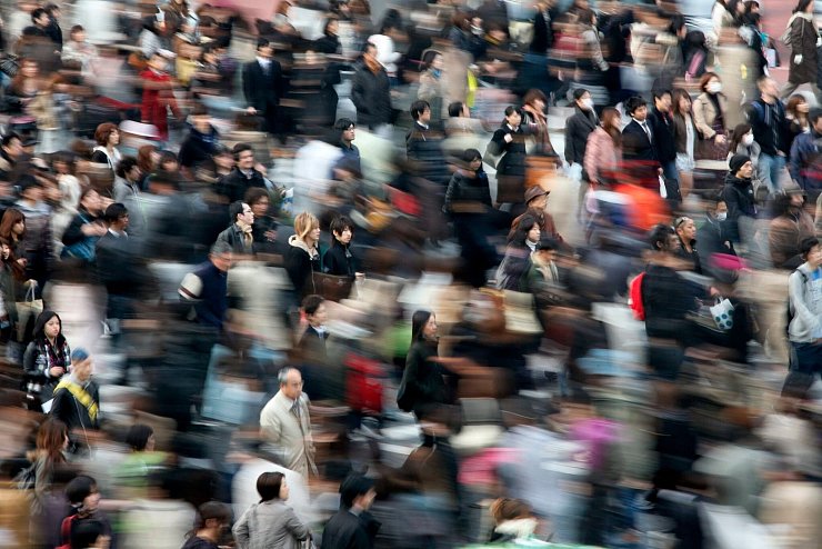 Die Lebenserwartung ist insgesamt stark gestiegen. (Symbolbild) - © Kimimasa Mayama/epa/dpa