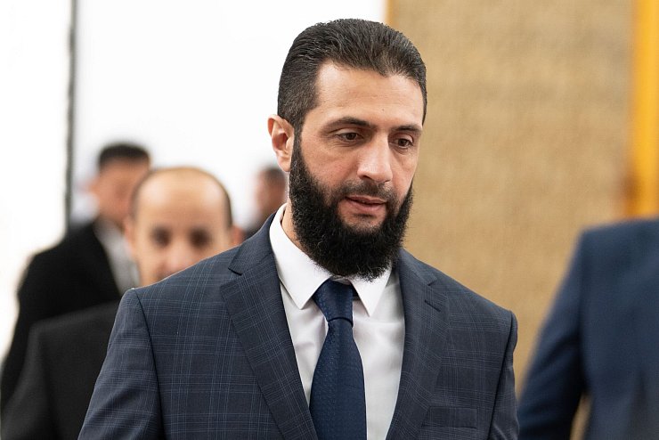 Aufgrund der Vergangenheit der HTS-Miliz gibt es Zweifel an den Absichten der Rebellen. (Archivbild) - © Mosa\\\'ab Elshamy/AP/dpa