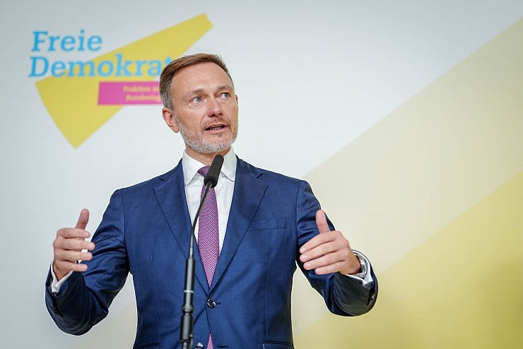 FDP-Chef und Bundesfinanzminister Christian Lindner will eine «Wirtschaftswende» (Archivfoto). - © Kay Nietfeld/dpa