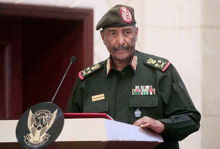 Das sudanesische Militär von De-facto-Staatschef Abdel Fattah al-Burhan hatte bereits vor Wochen eine große Offensive gestartet, um die RSF aus der Hauptstadt Khartum zurückzudrängen. (Archivbild) - © Marwan Ali/AP/dpa