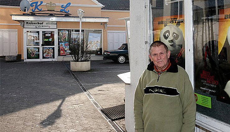 Kaiserhof-Kino schließt - © Detmold