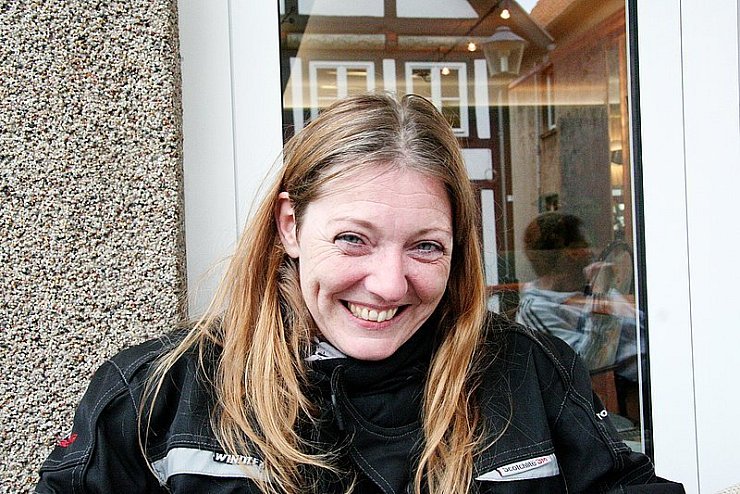 Kann trotz allem noch lachen: Gabi Linke.