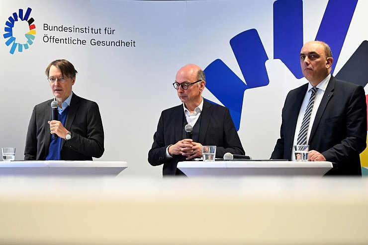 Das neue Bundesinstitut soll Präventionsthemen verständlicher machen. - © Federico Gambarini/dpa